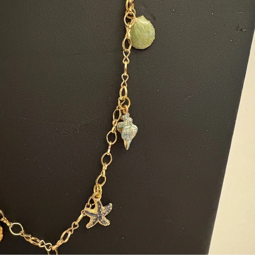 Beach Necklace, Shells, Gold Chain 20